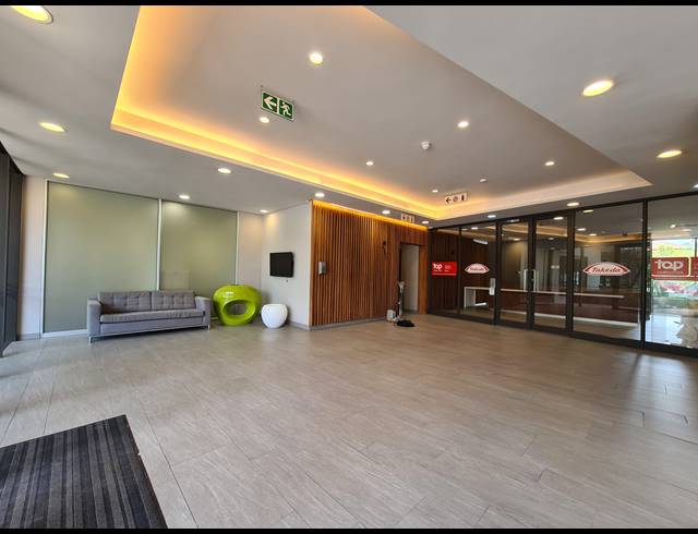331M² OFFICE TO LET IN FOURWAYS